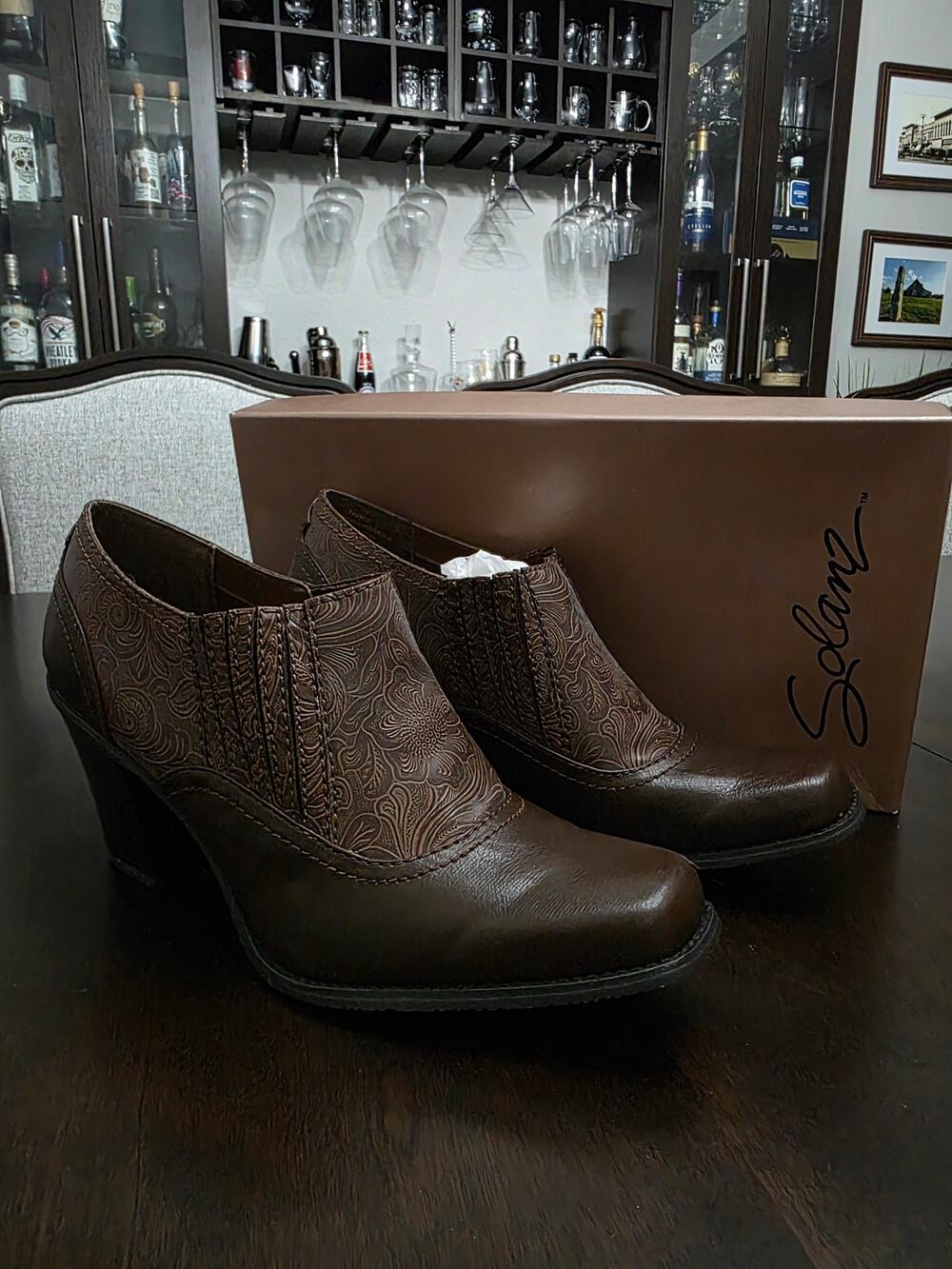 Solanz NEW Tammie Tooled Heels Brandy Size 11 Medium
